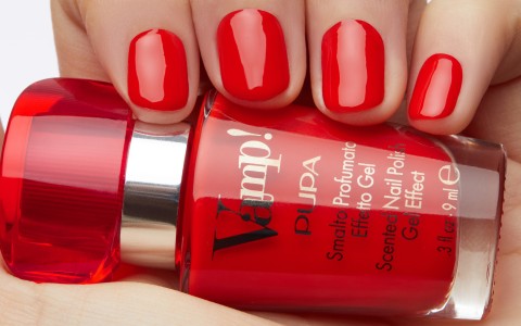 Vamp! Vernis à Ongles Parfumé Effett Gel - PUPA Milano